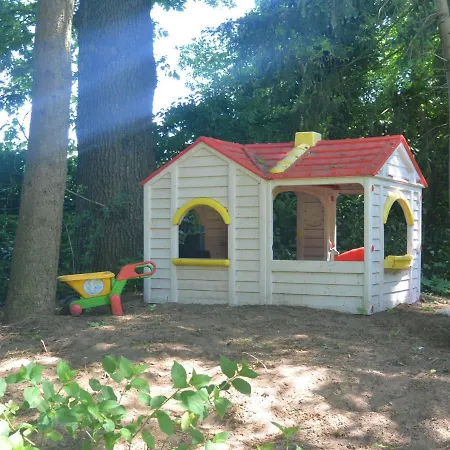 Attractive With Sauna And Hot Tub Holiday home *